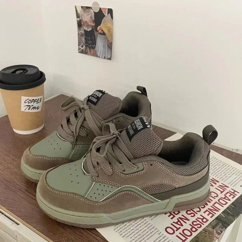 Vintage Fashion Trends - Fashion Vintage Sneakers Men American Style