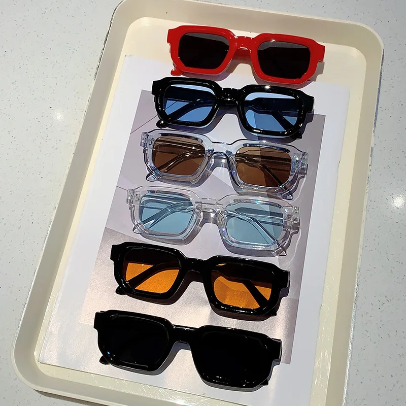 Vintage Fashion And Design - Vintage Rectangle Frame Sunglasses Outdoor Man