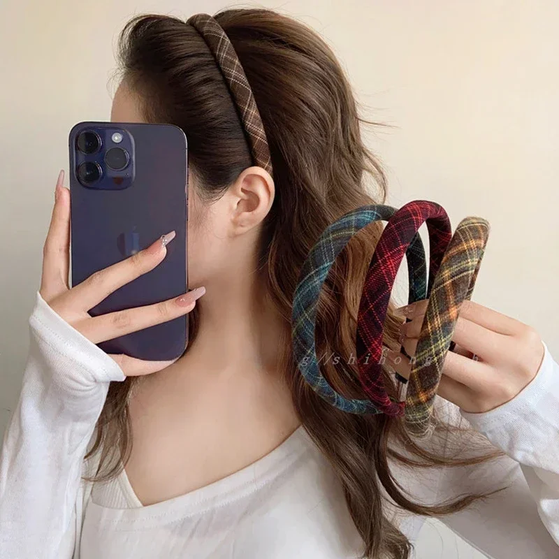 Elegant Plaid Bezel Hairband f - Retro Vintage Korean Fashion recension och pris