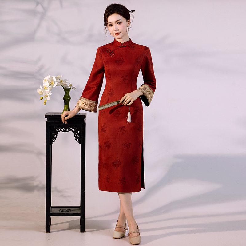 Luxury Suede Velvet Qipao - Mo - Vintage Fashion Gen Z recension och pris