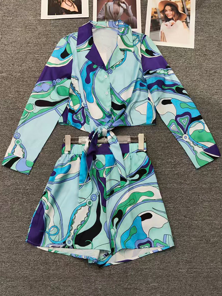 Retro 26 Summer New Print Eleg - Vintage Fashion News recension och pris