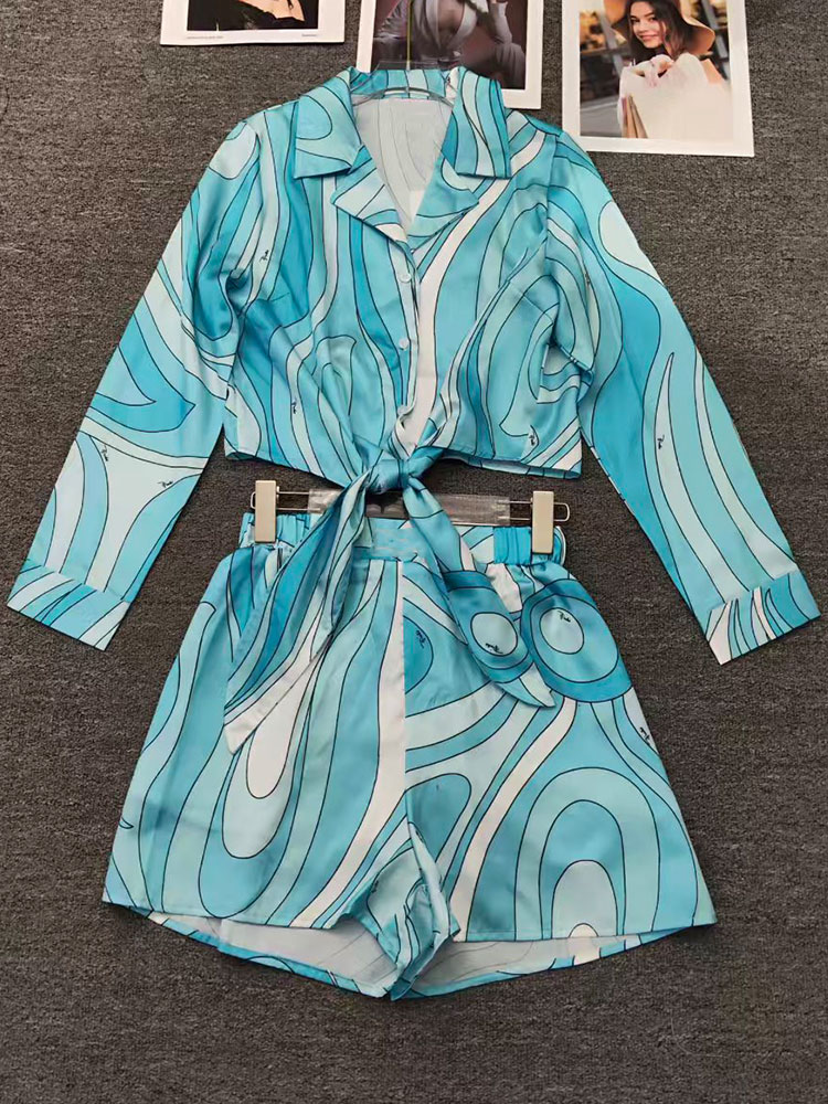 Retro 26 Summer New Print Eleg - Vintage Fashion News recension och pris
