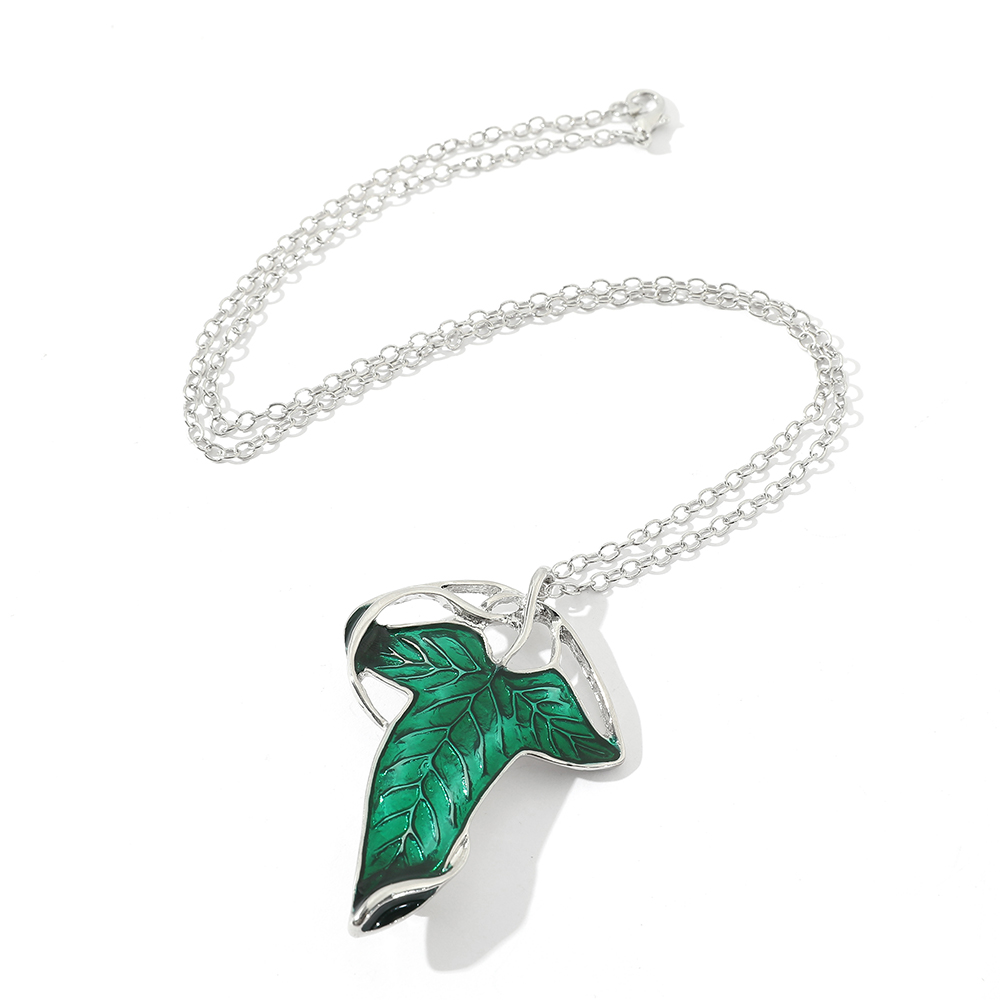 Vintage Green Leaf Pendant Nec - Vintage Fashion Designers recension och pris