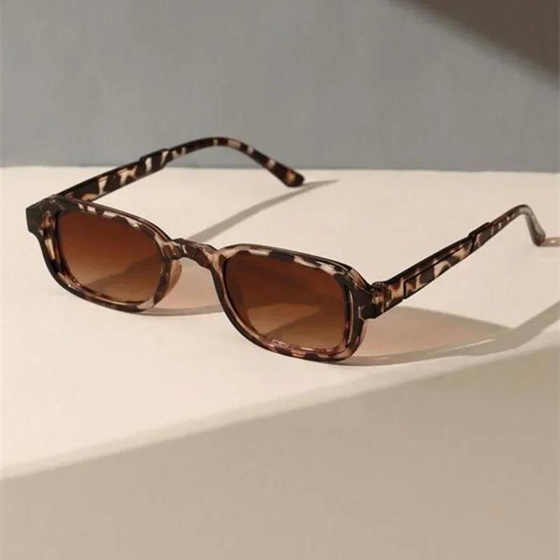 Luxurious Rectangle Sunglasses - Vintage Fashion And Design recension och pris