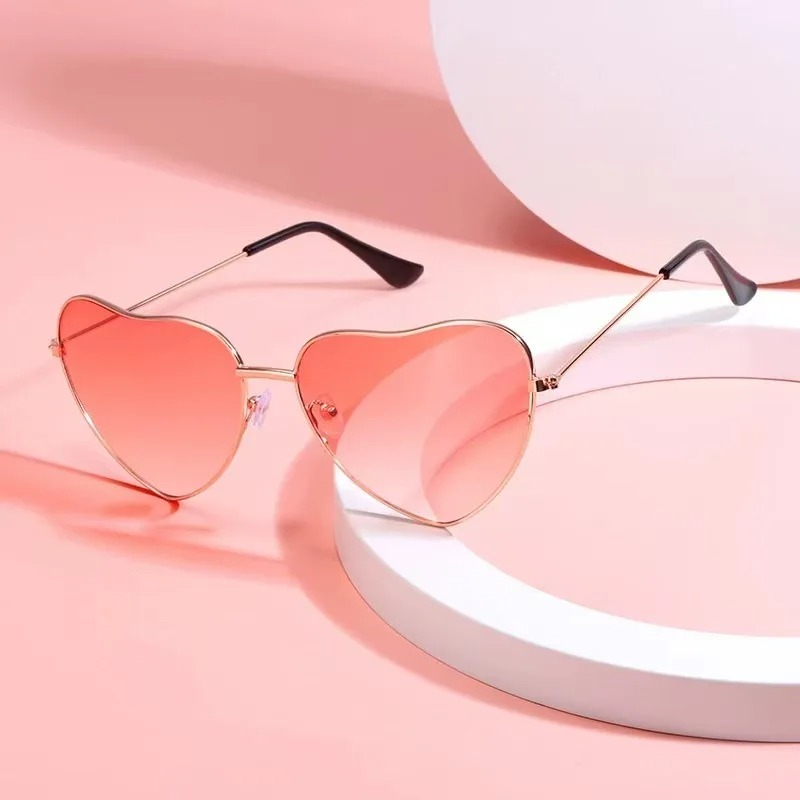 Fashion Heart Shaped Metal Sun - Vintage Fashion Girl recension och pris