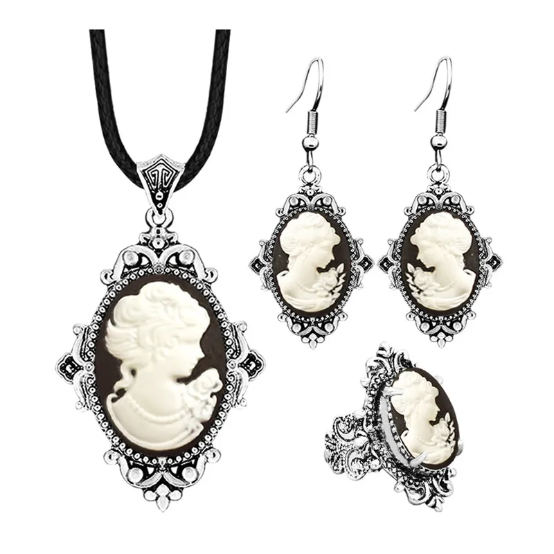 Vintage Look Lady Queen Cameo  - Vintage Fashion Looks recension och pris