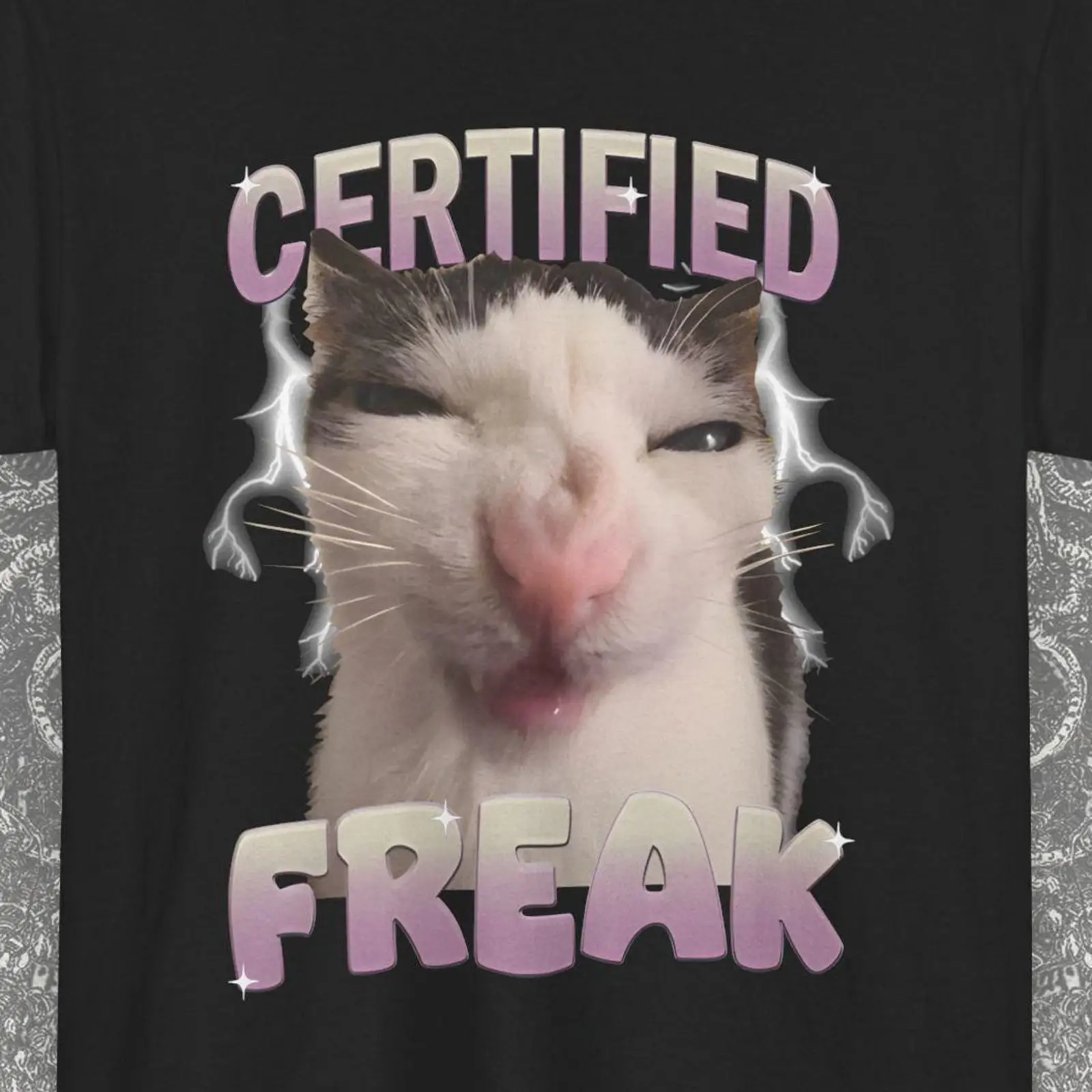 Certified Freak Funny Cat Meme - Vintage Fashion Gen Z recension och pris