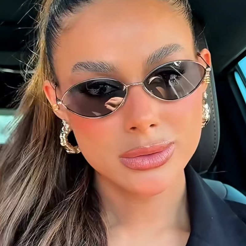 Retro Cat Eye Woman Sunglasses - Vintage Fashion And Design recension och pris