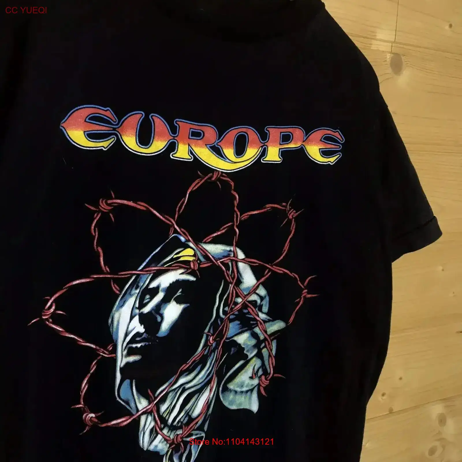 New Europe Band Prisoners in P - Vintage Fashion News recension och pris